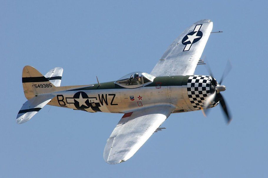 749249__republic-p-47-thunderbolt_p.jpg